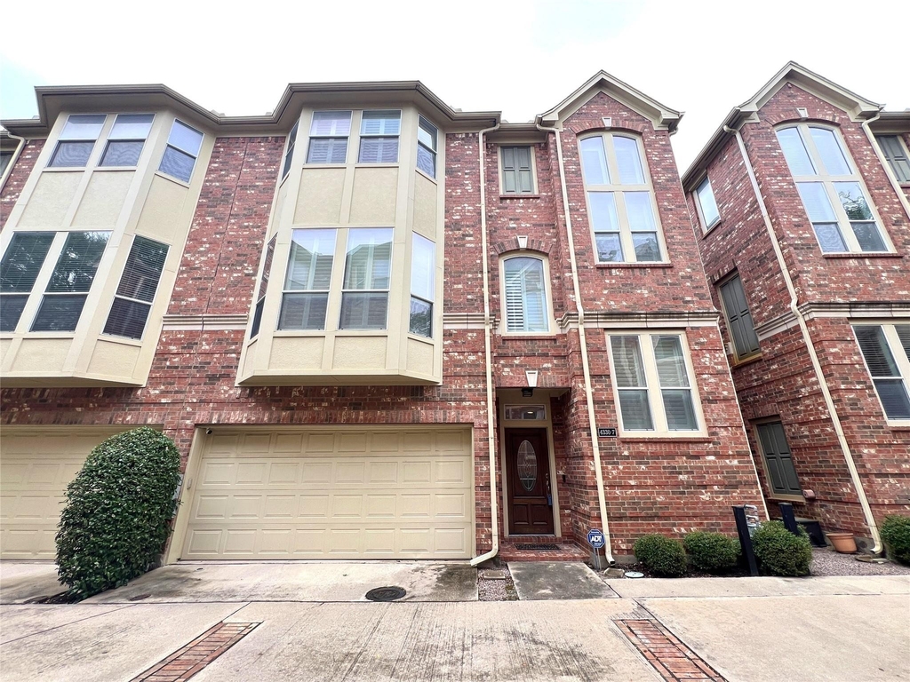 4330 Holland Avenue - Photo 31