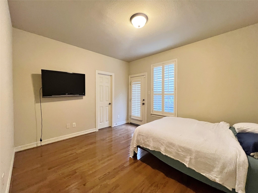 4330 Holland Avenue - Photo 25