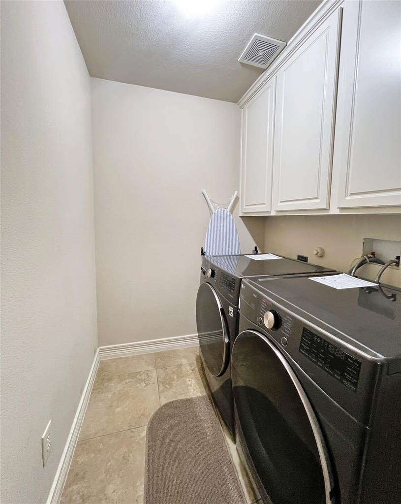 4330 Holland Avenue - Photo 19