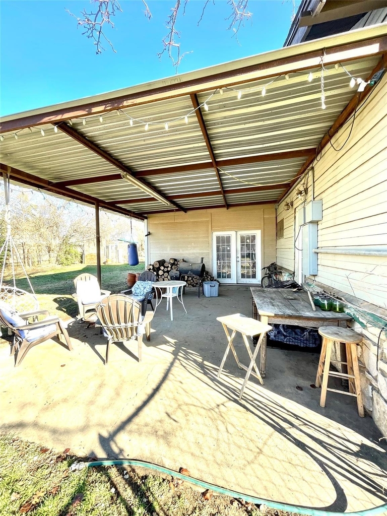 209 N Bowie Street - Photo 22