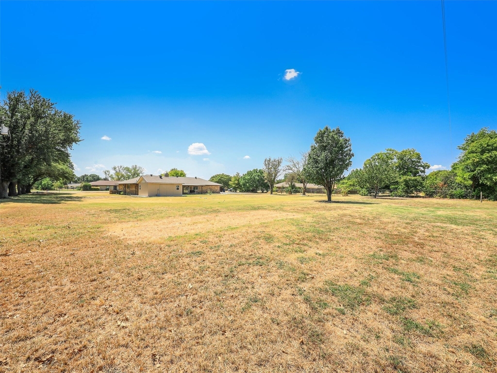 5609 Elisa Lane - Photo 36