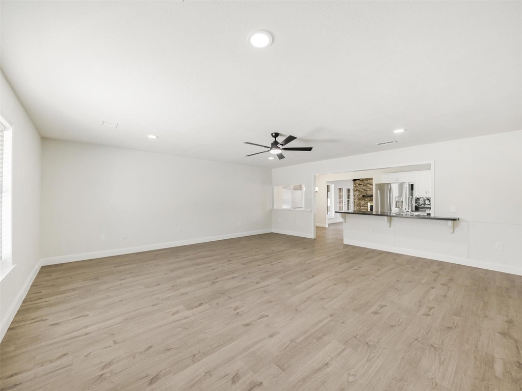 5609 Elisa Lane - Photo 16