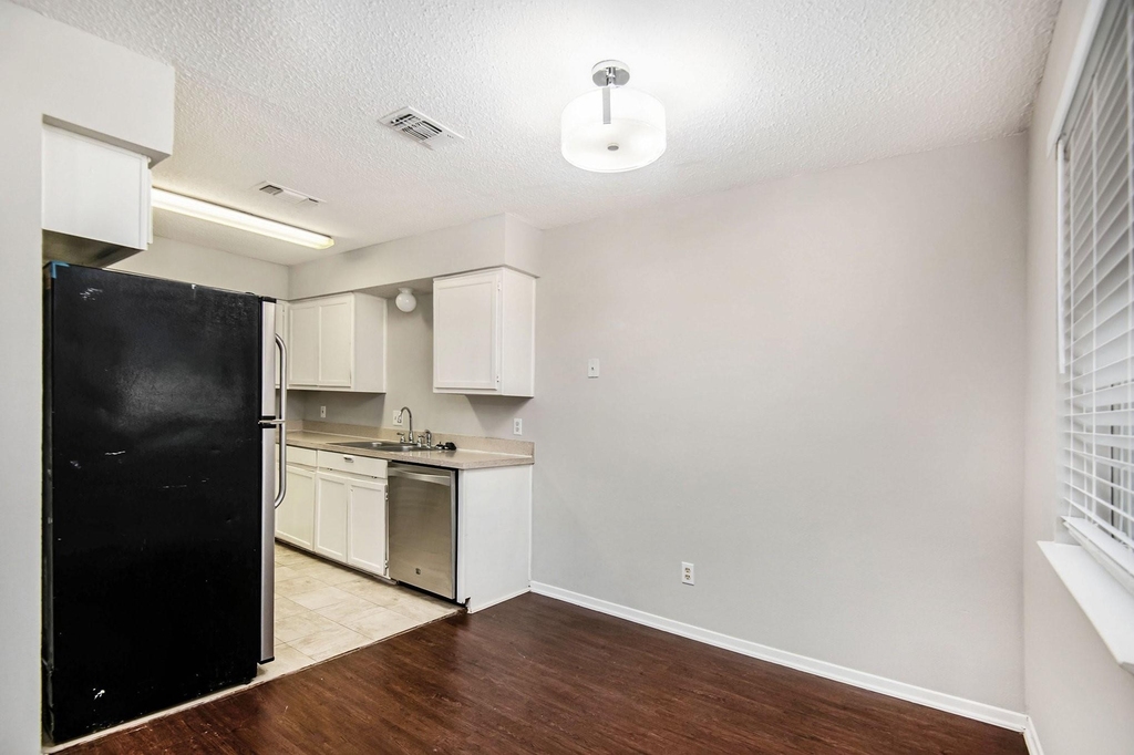 7717 Westcliff Street - Photo 7