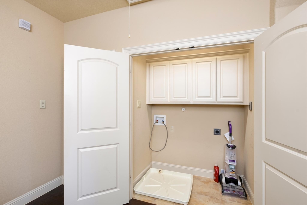 7914 Bishop Road - Photo 15