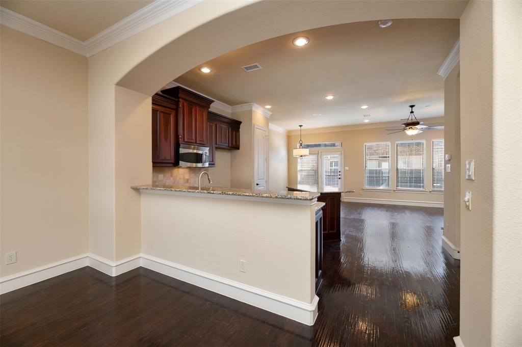 7914 Bishop Road - Photo 7