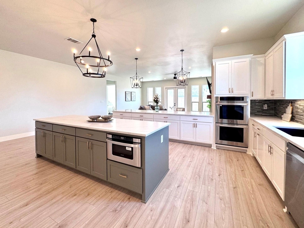 2402 Amesbury Drive - Photo 7