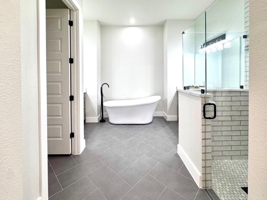 2402 Amesbury Drive - Photo 16