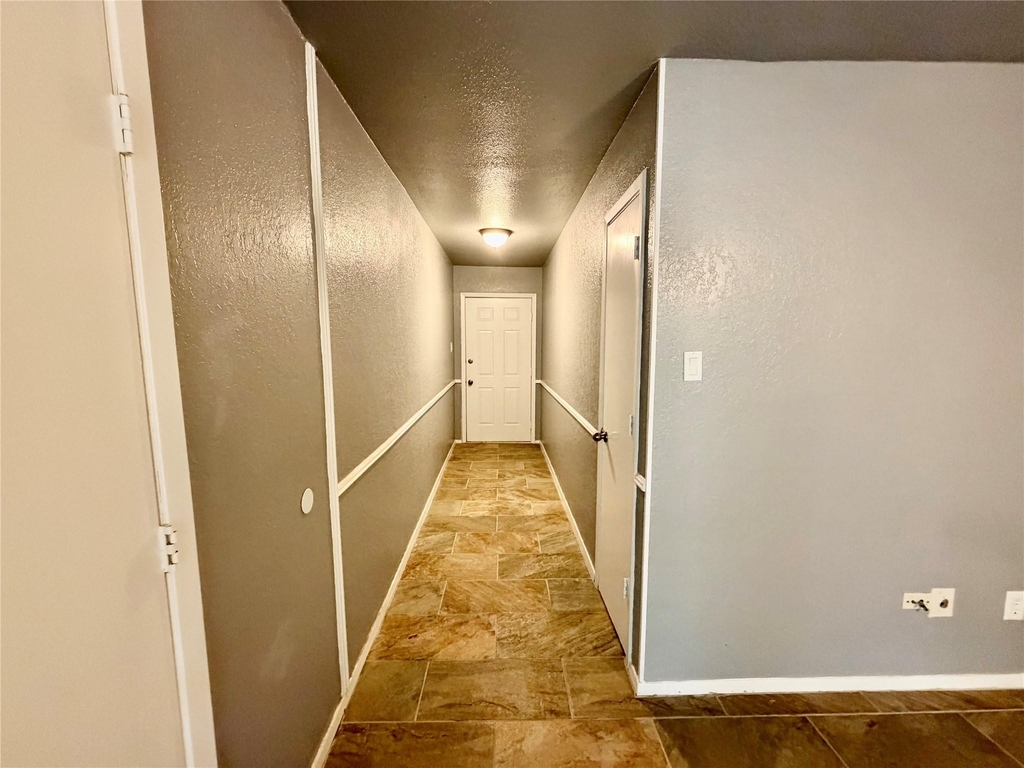 1729 W Doyle Street - Photo 4
