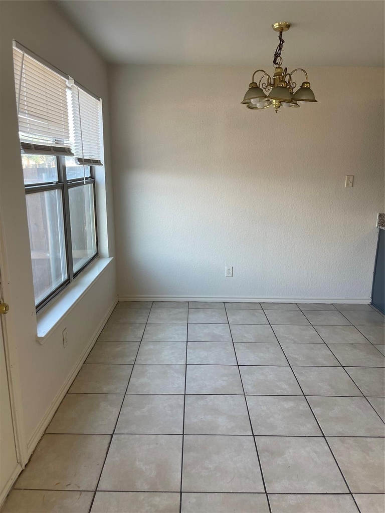 4606 Alamosa Street - Photo 3
