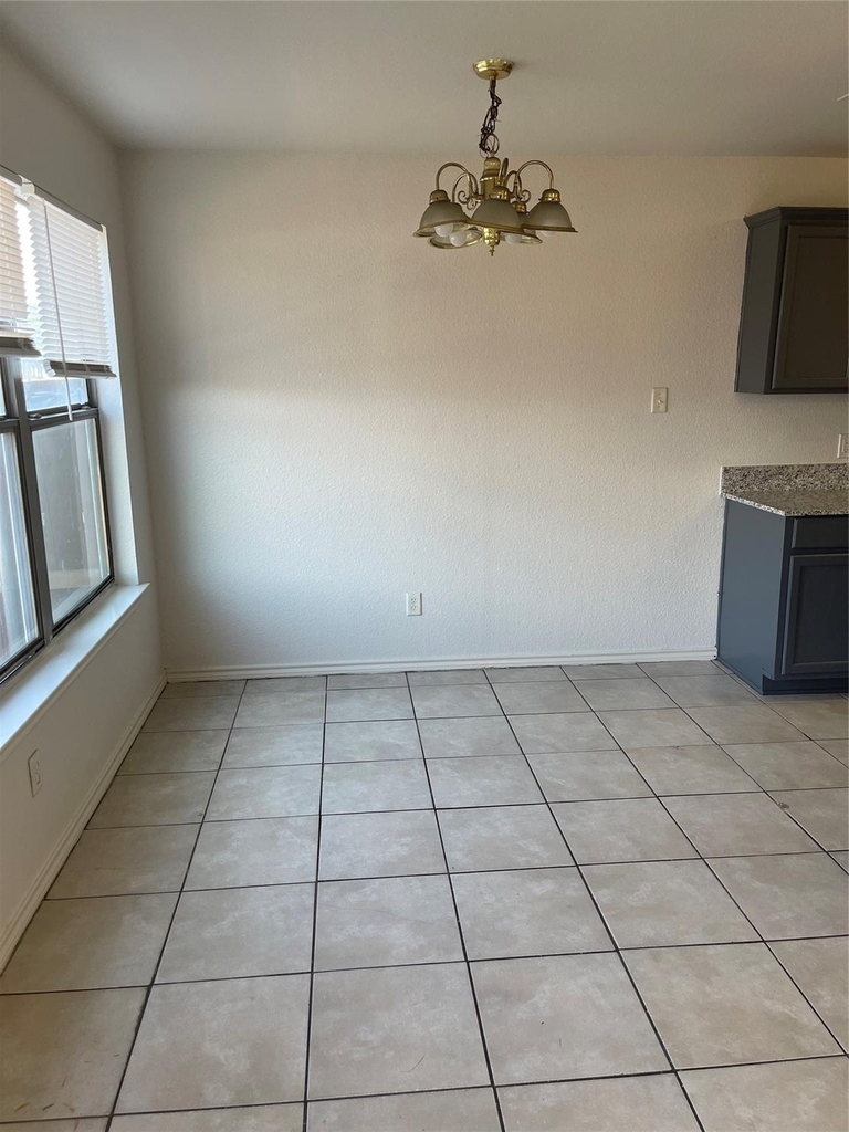 4606 Alamosa Street - Photo 2
