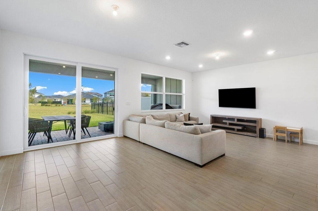 1406 Arrowhead Point Road - Photo 48