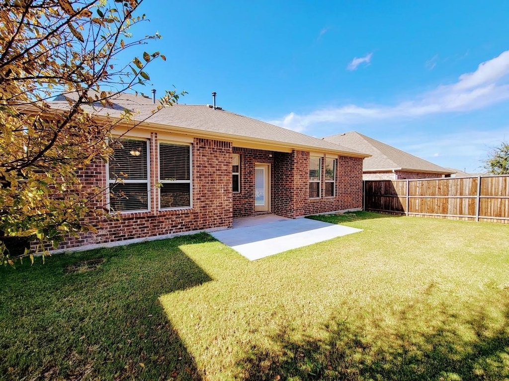 3814 Bastrop Street - Photo 32