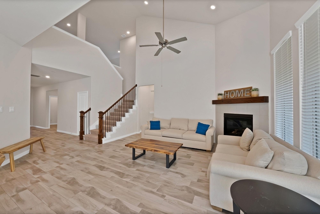 1622 Hope Lane - Photo 1