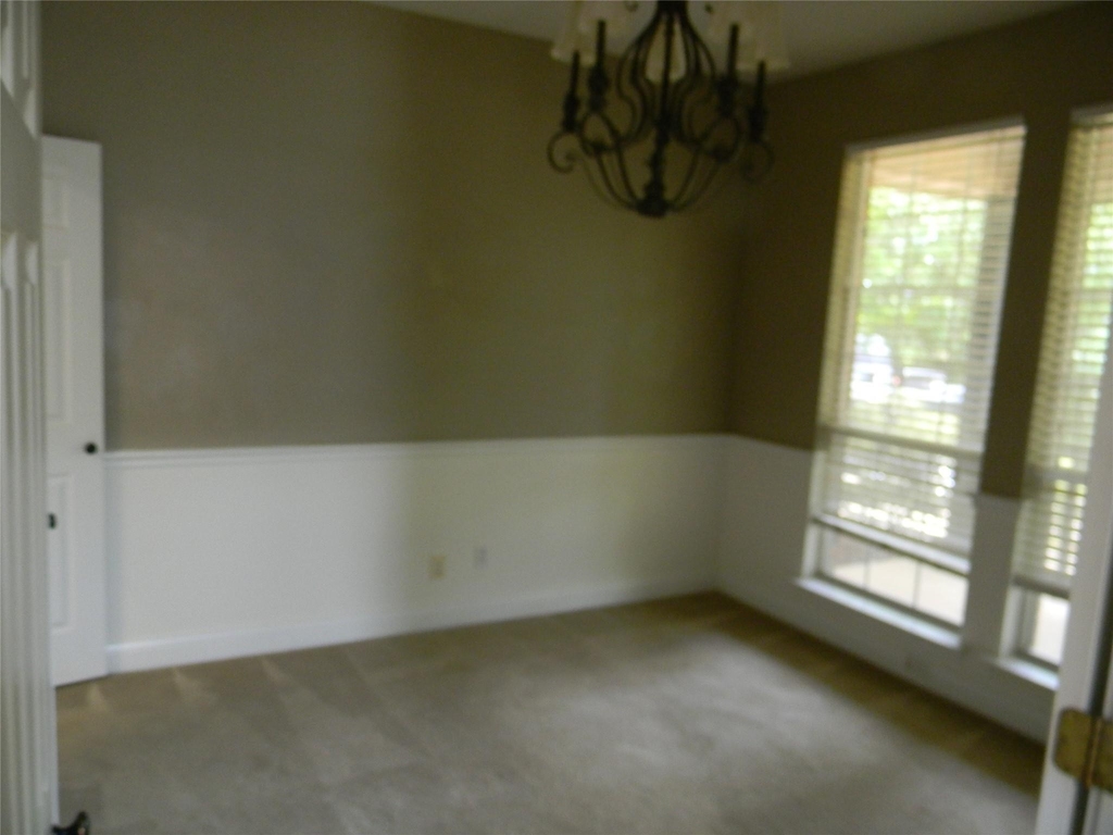 416 Roland Drive - Photo 6