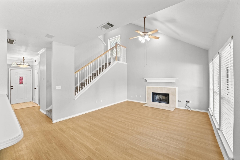 1801 Overland Street - Photo 13
