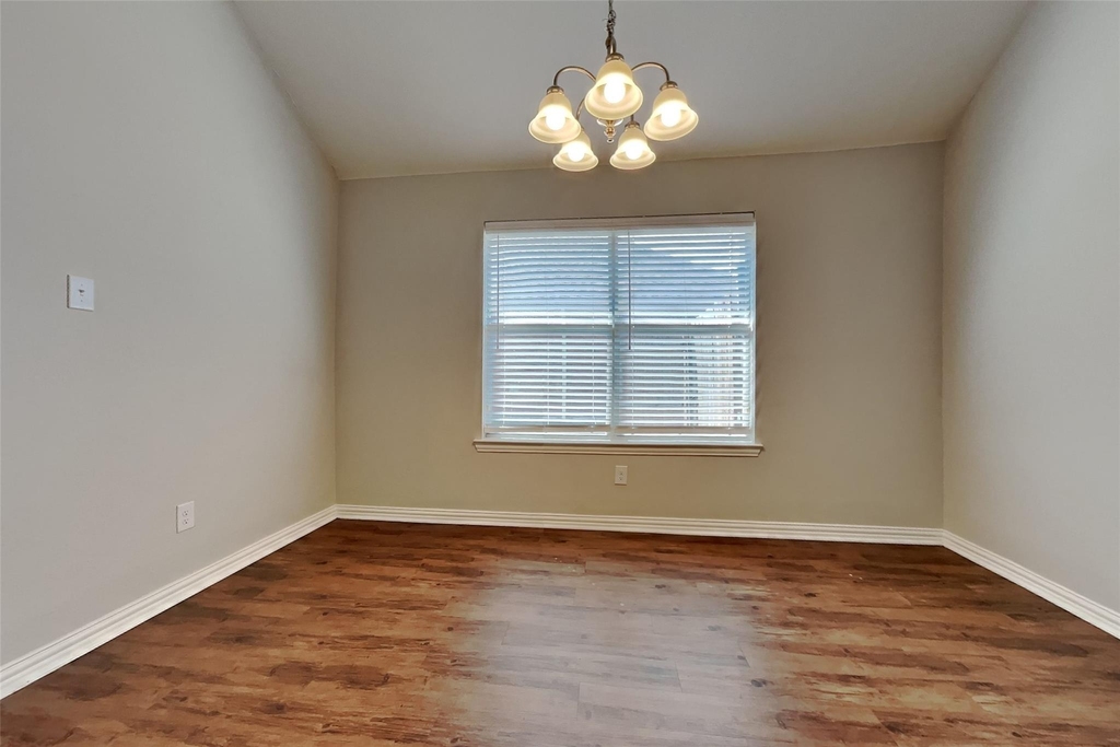 1112 Seider Lane - Photo 5