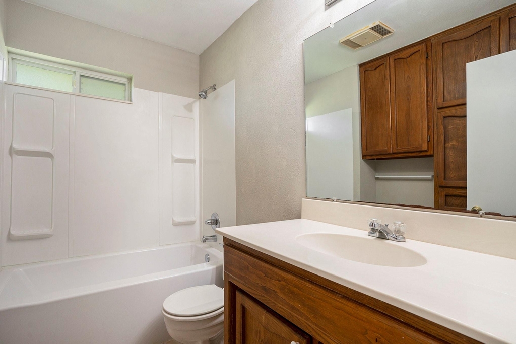 826 Meadowlark Circle - Photo 12