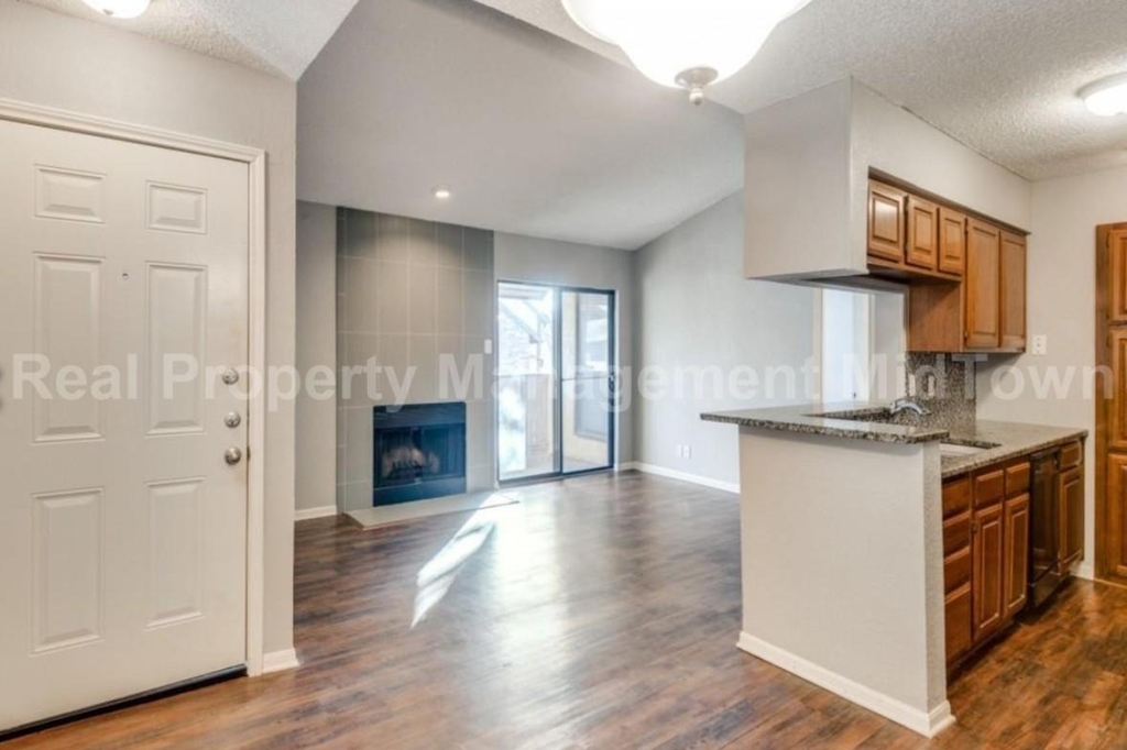 1101 Calico Lane - Photo 4