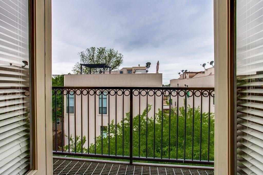 3102 Kings Road - Photo 13