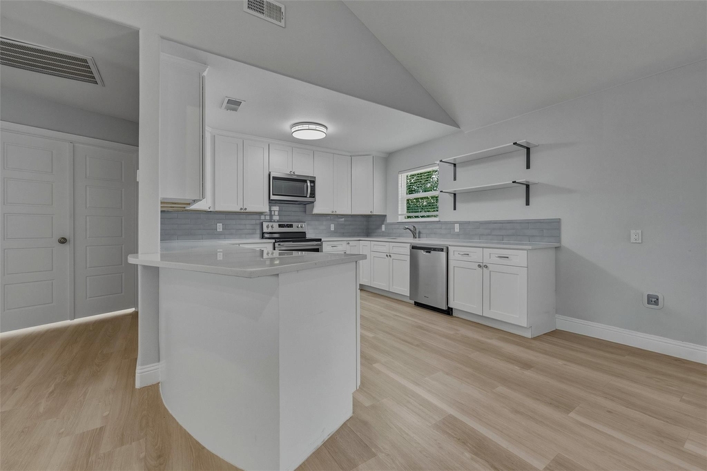 324 Hillcroft Road - Photo 6