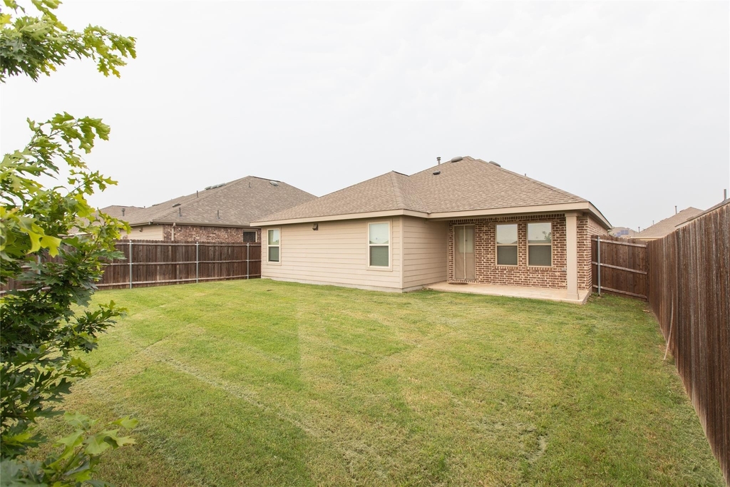 905 Silverbell Street - Photo 22