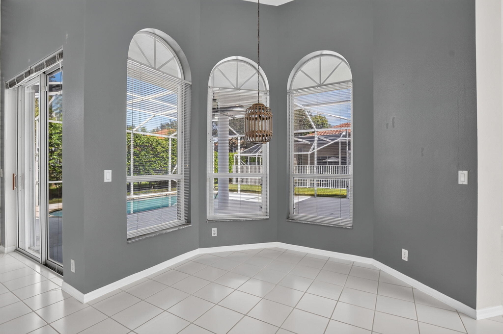 10031 Lexington Estates Boulevard - Photo 13