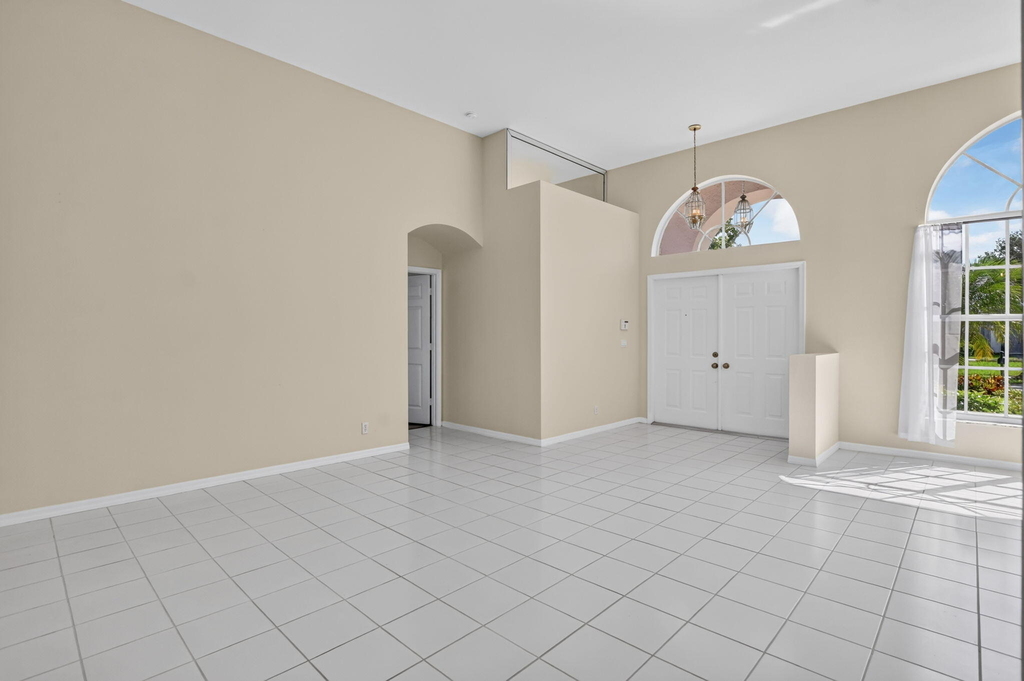 10031 Lexington Estates Boulevard - Photo 18