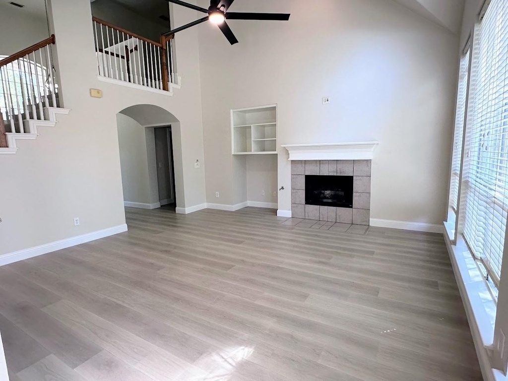 8813 Arbor Creek Lane - Photo 4