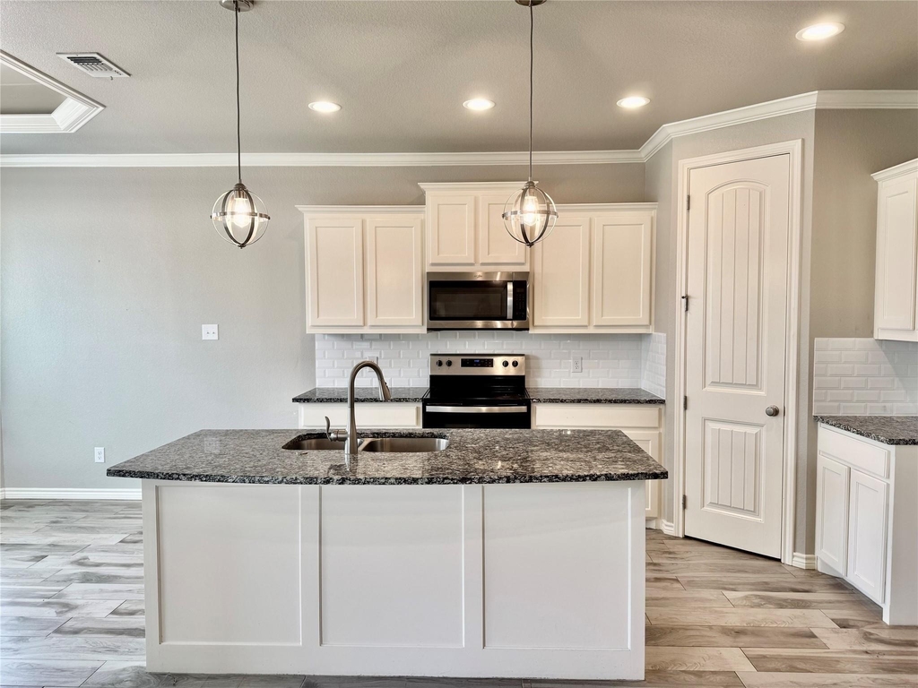 3313 Windcrest Drive - Photo 6