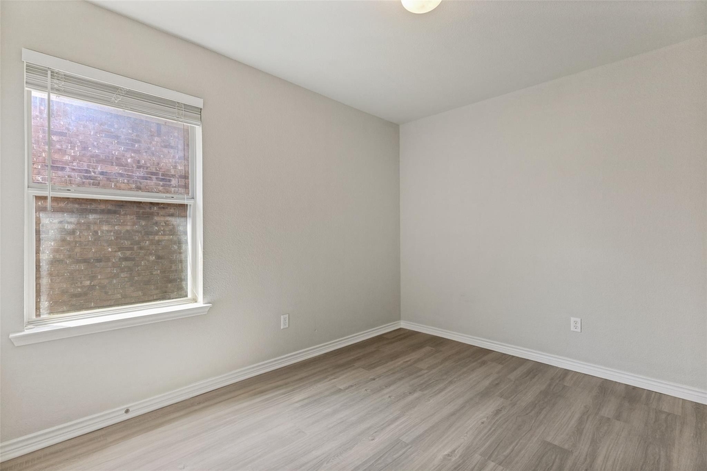 11617 Kenny Drive - Photo 9