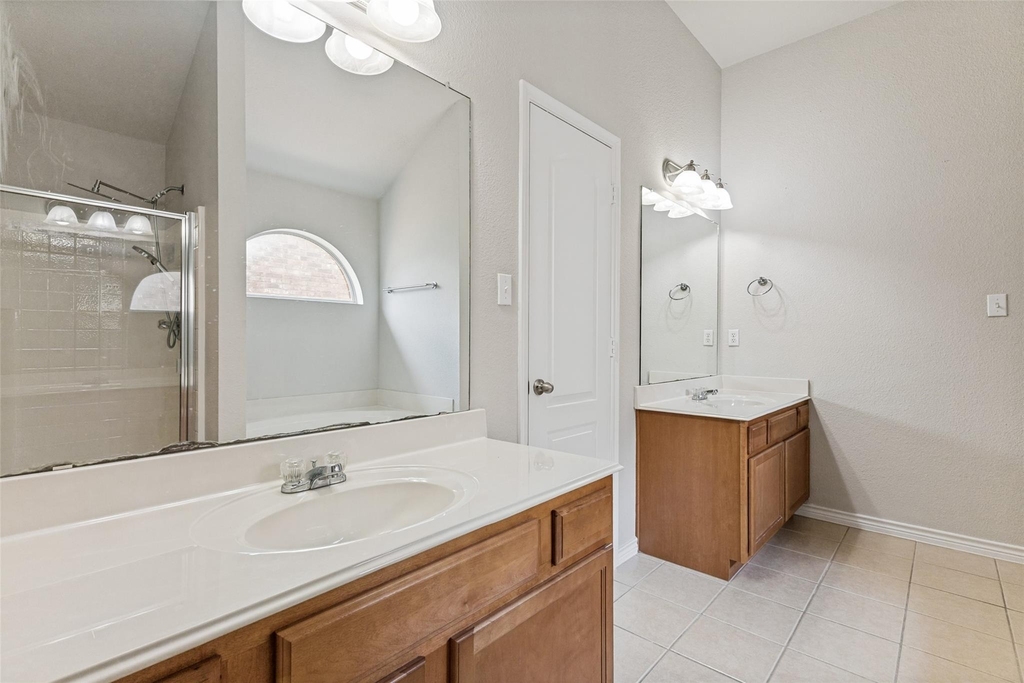 11617 Kenny Drive - Photo 5
