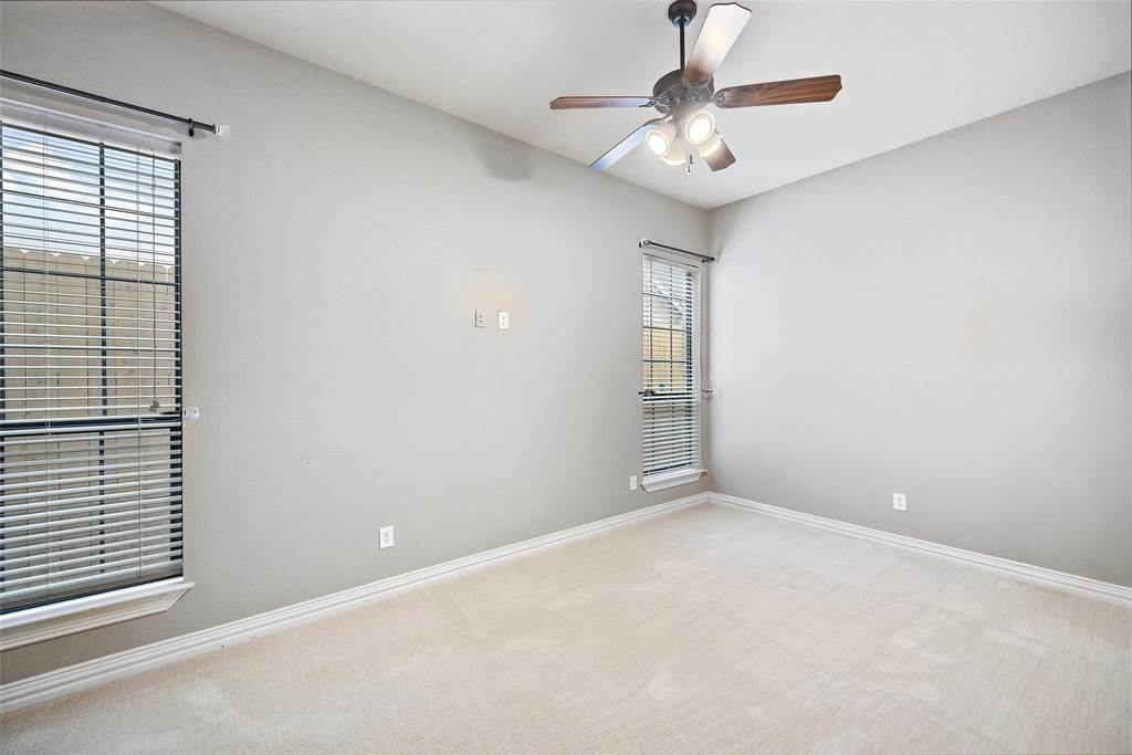 6115 Palo Pinto Avenue - Photo 17