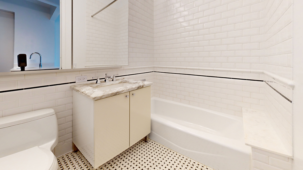808 Columbus Ave - Photo 4