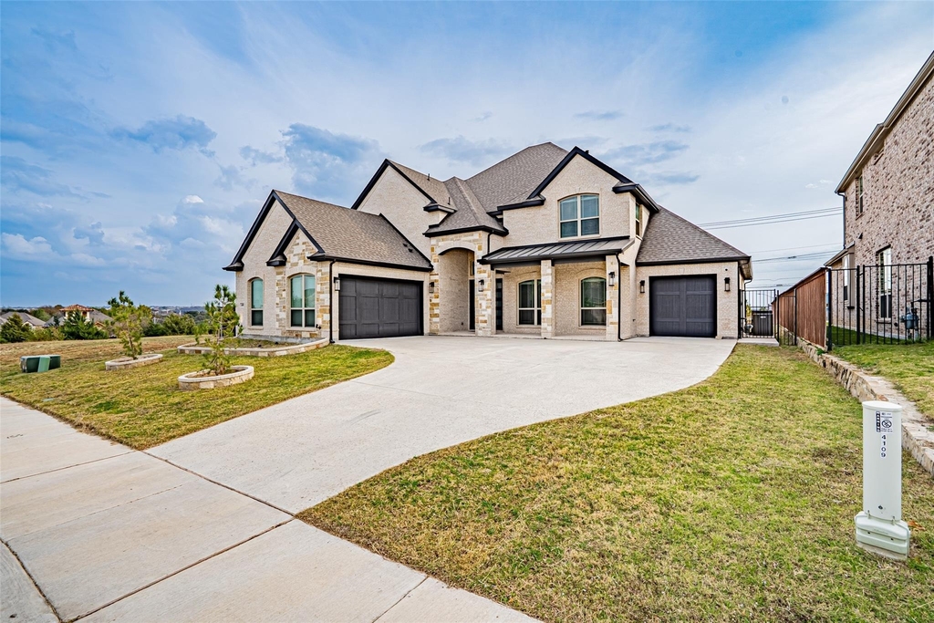 4109 Frontera Vista Drive - Photo 1