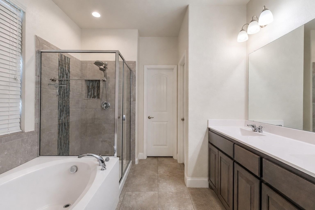 1108 Lakin Road - Photo 13