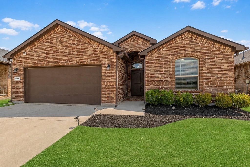 1108 Lakin Road - Photo 0