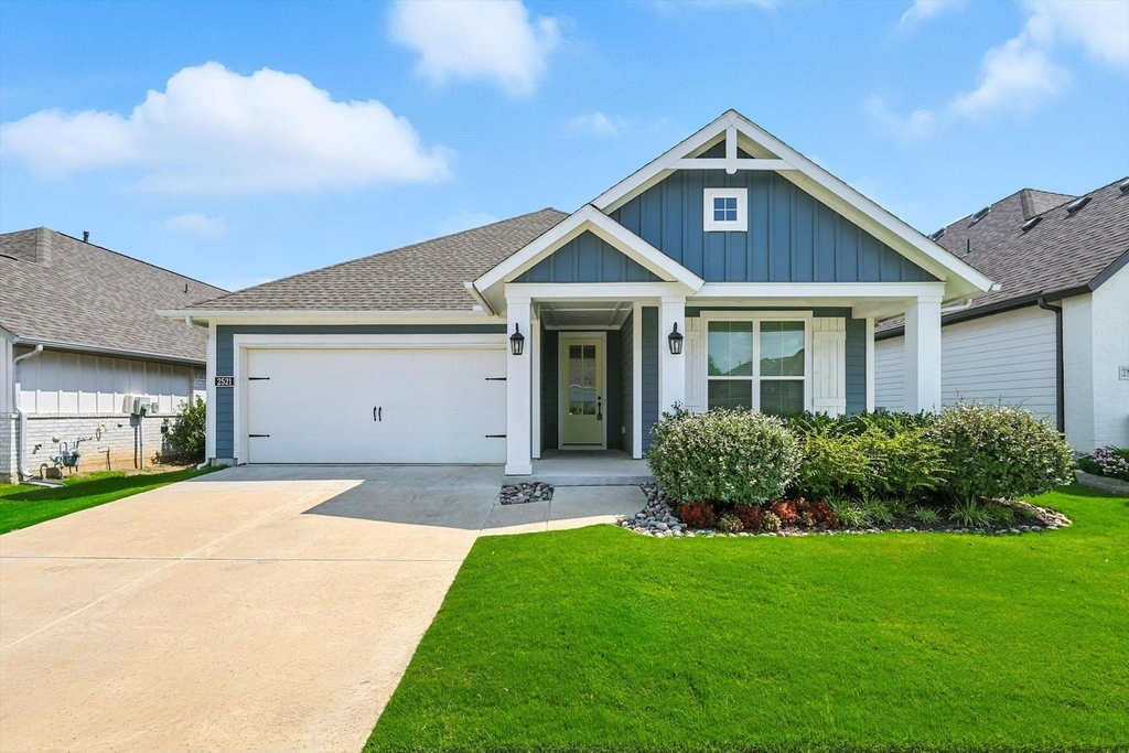 2521 Cobbler Street - Photo 0