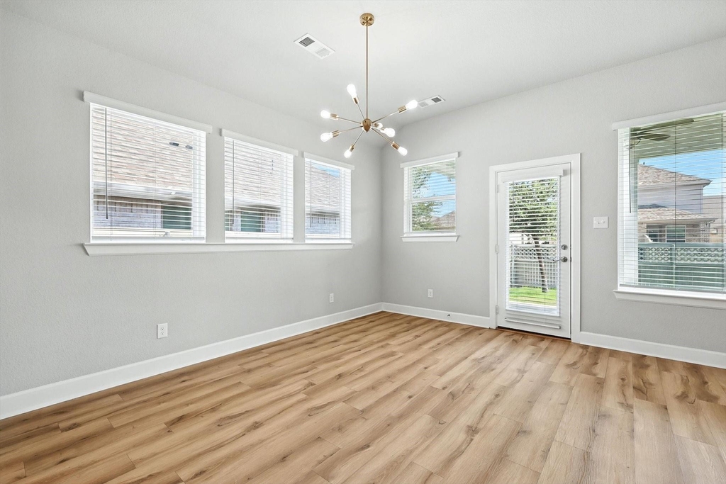 2521 Cobbler Street - Photo 9