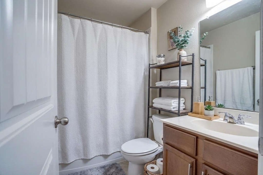 1404 Marble Street - Photo 13
