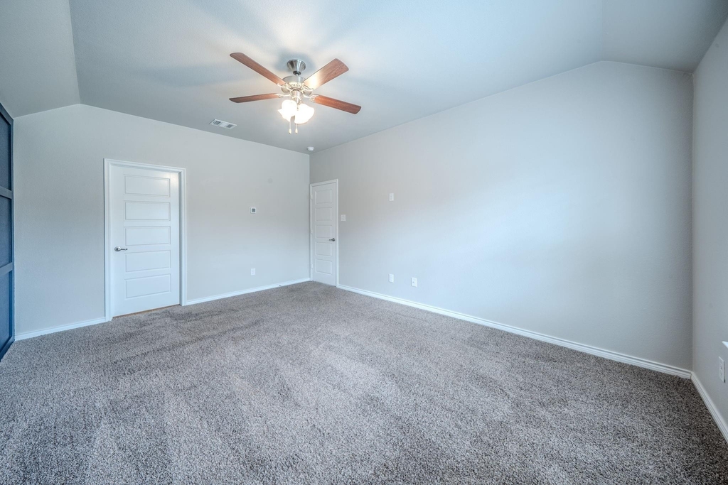 2720 Evergreen Trail - Photo 9