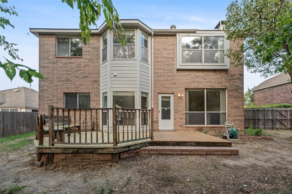 2209 Norwich Place - Photo 16