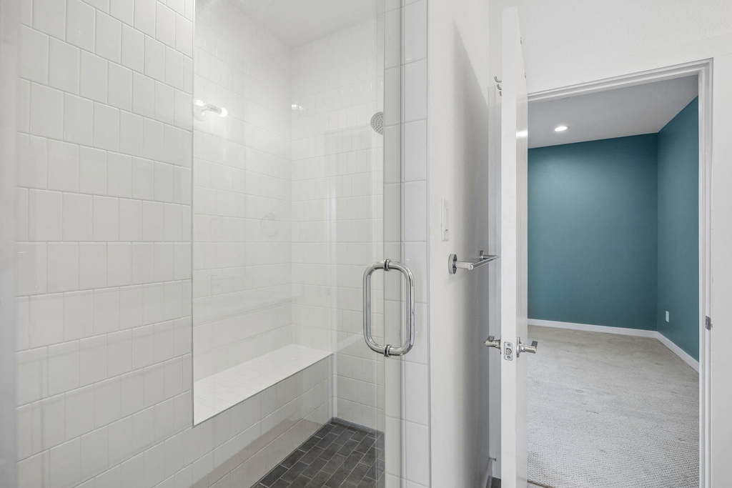 2630 Calvin Street - Photo 23