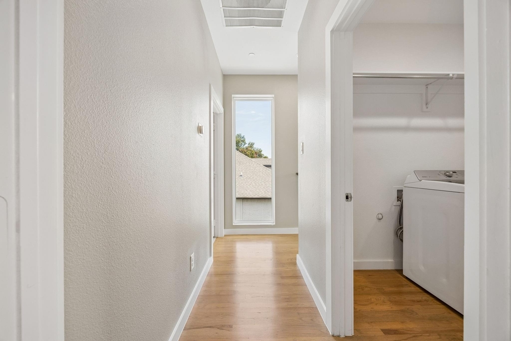 2630 Calvin Street - Photo 33