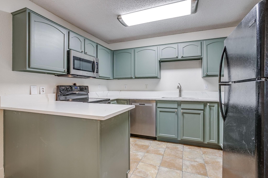 326 Pecos Drive - Photo 12