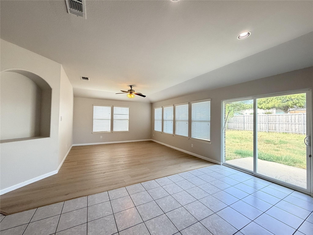 4505 Elderberry Street - Photo 14