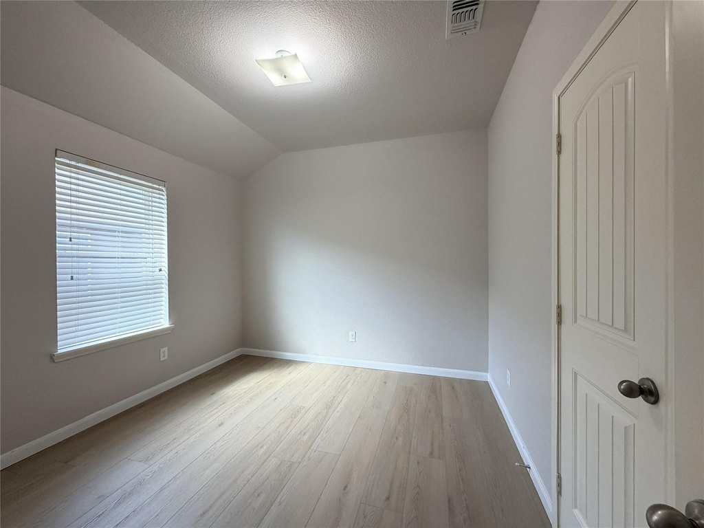 4505 Elderberry Street - Photo 5
