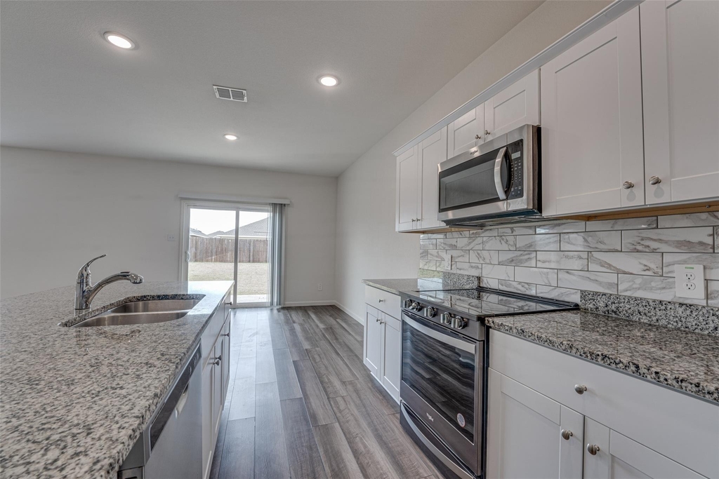 767 Camden Drive - Photo 20