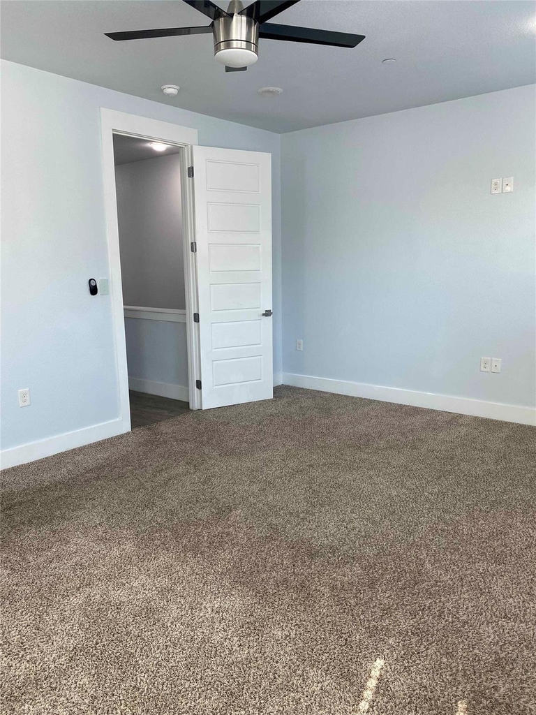 203 S Village Way - Photo 31