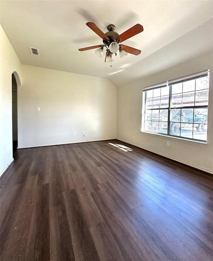 130 Sunburst Court - Photo 3