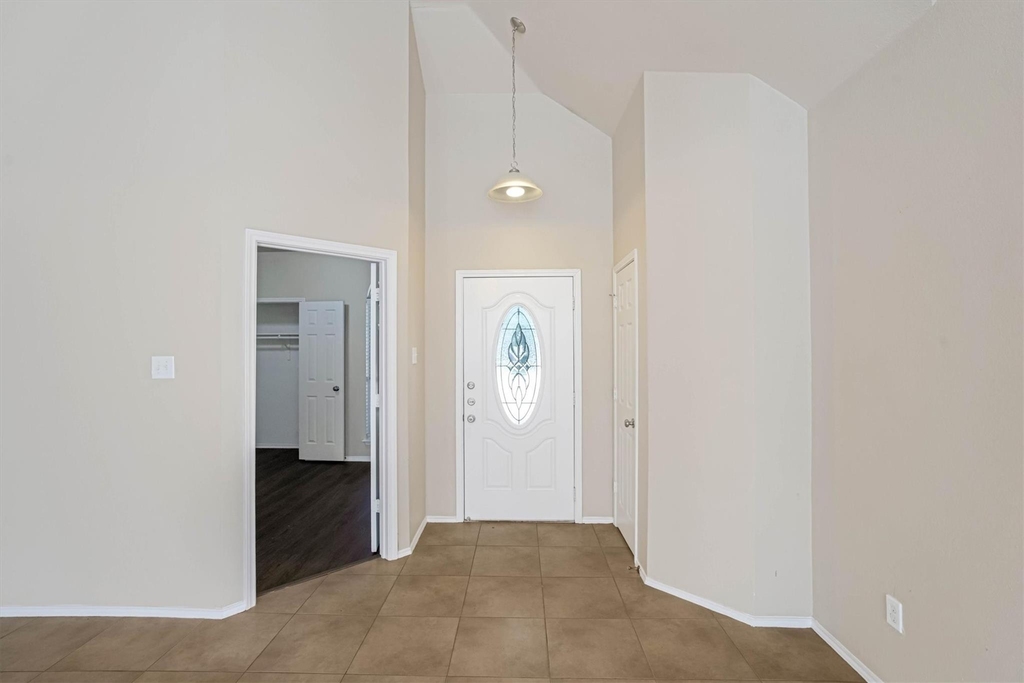 2508 Lakeshore Drive - Photo 6
